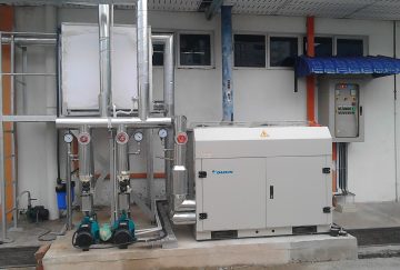 Air cooled chiller and air handling unit installation